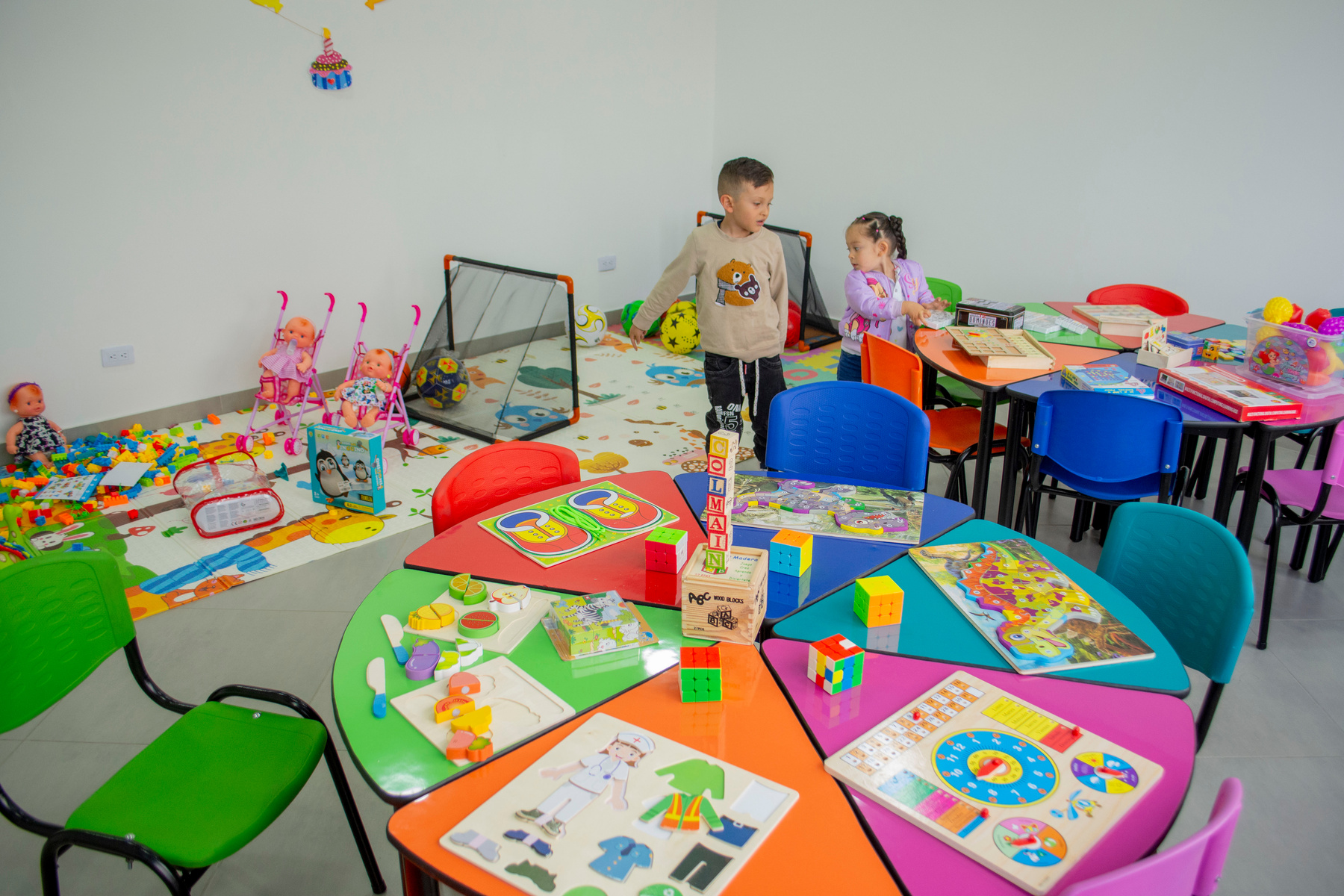Ambientes de aprendizaje Colegio Mayor de Inglaterra